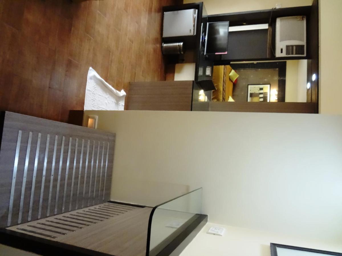 Hotel Sampoorna Mumbai Exterior photo